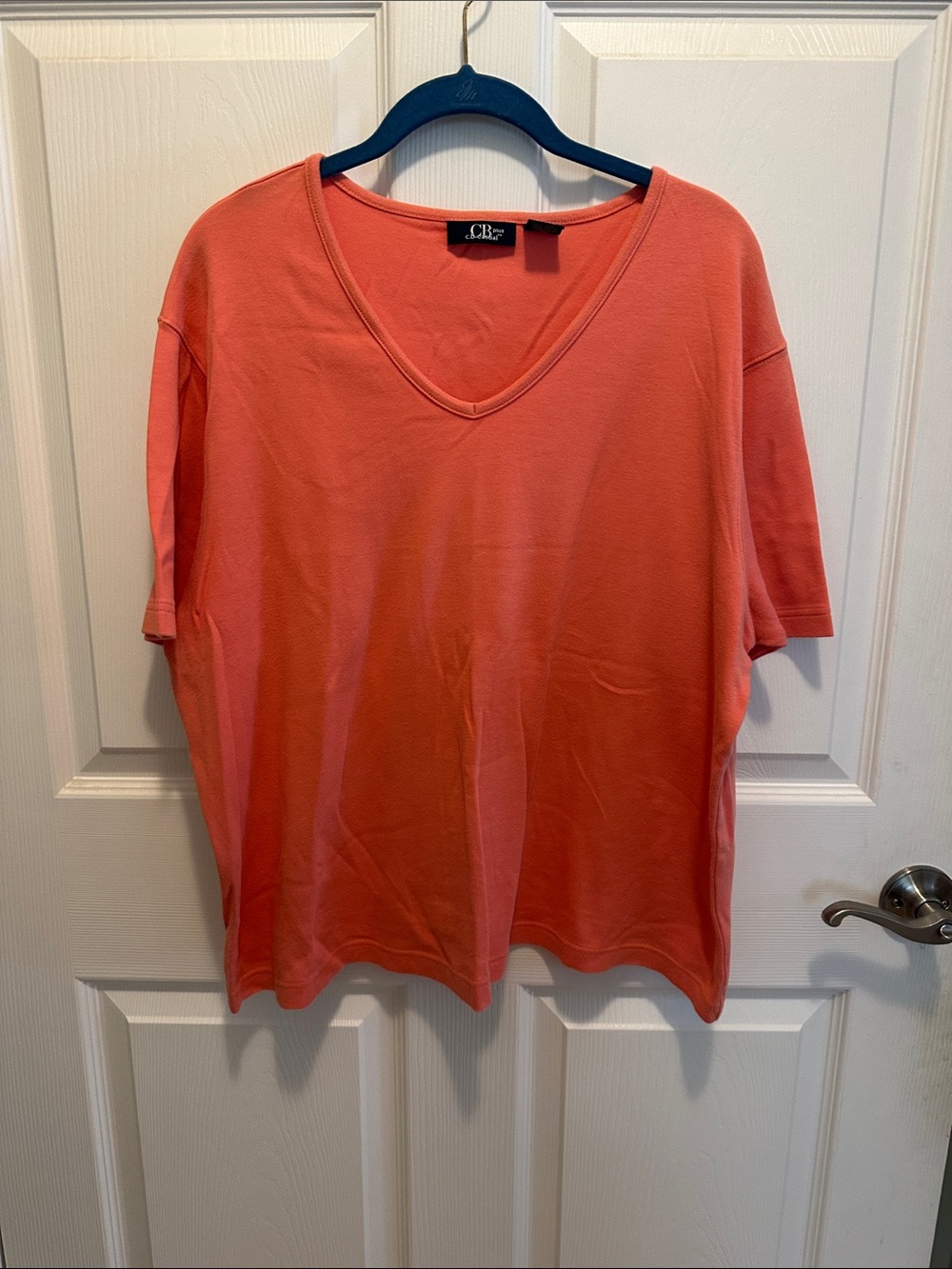 CB casual Coral V-Neck Short Sleeve Tee